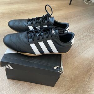 Adidas Grand Court Lo Sneakers